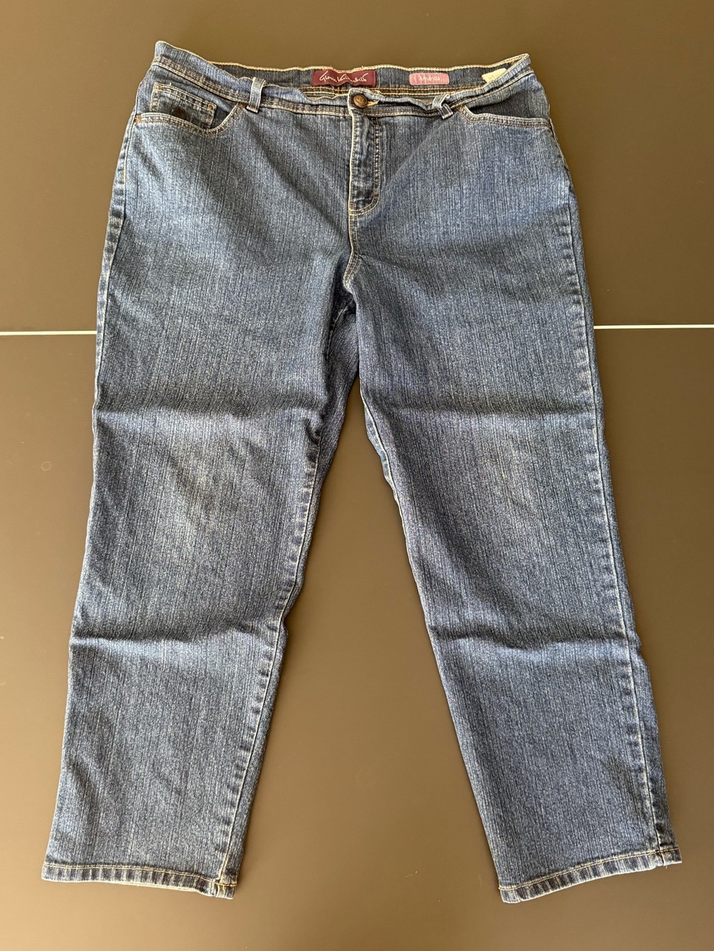Gloria Vanderbilt Medium Blue Relaxed Fit Women's Jeans